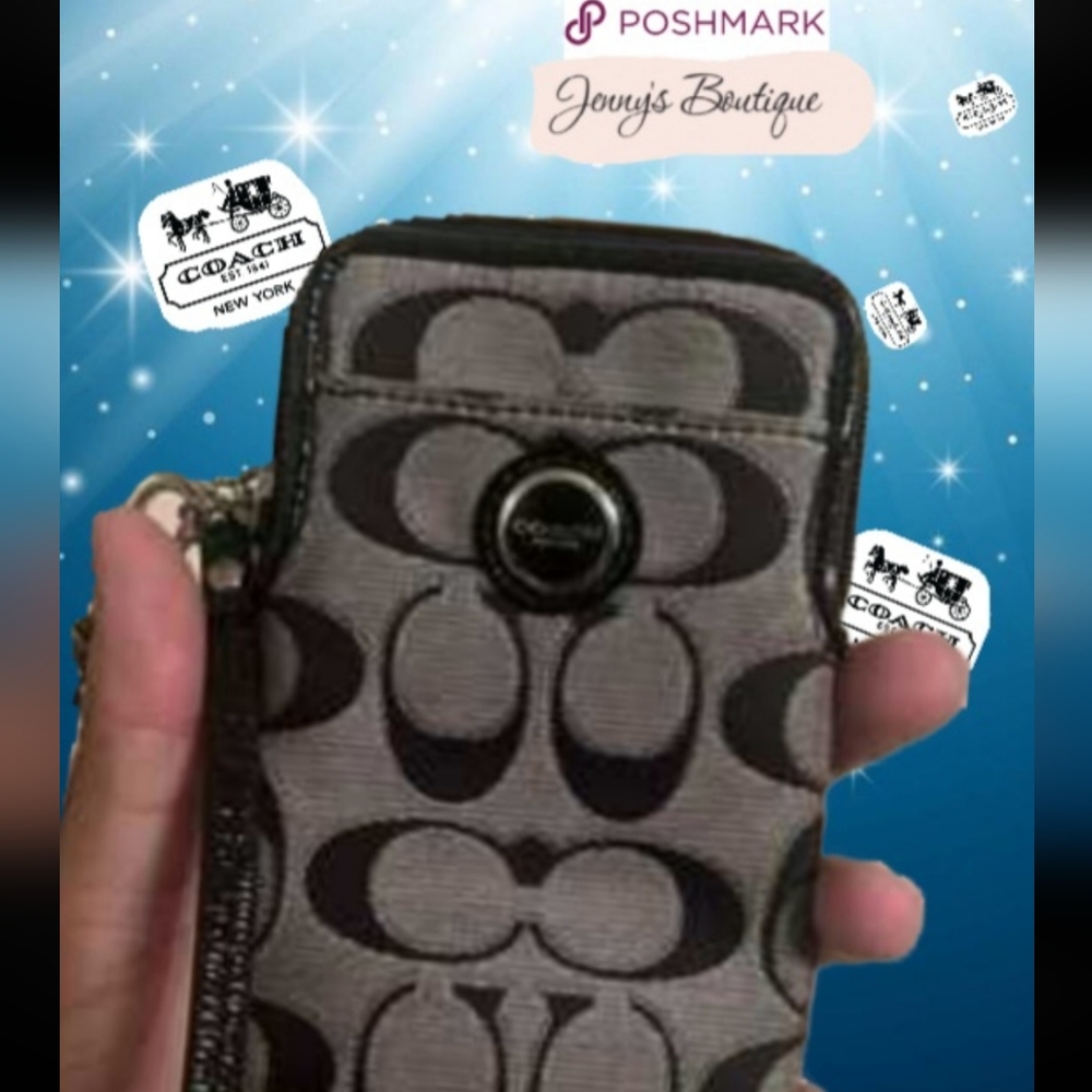 Coach Wristlet Organizer Wallet - Picture 8 of 9